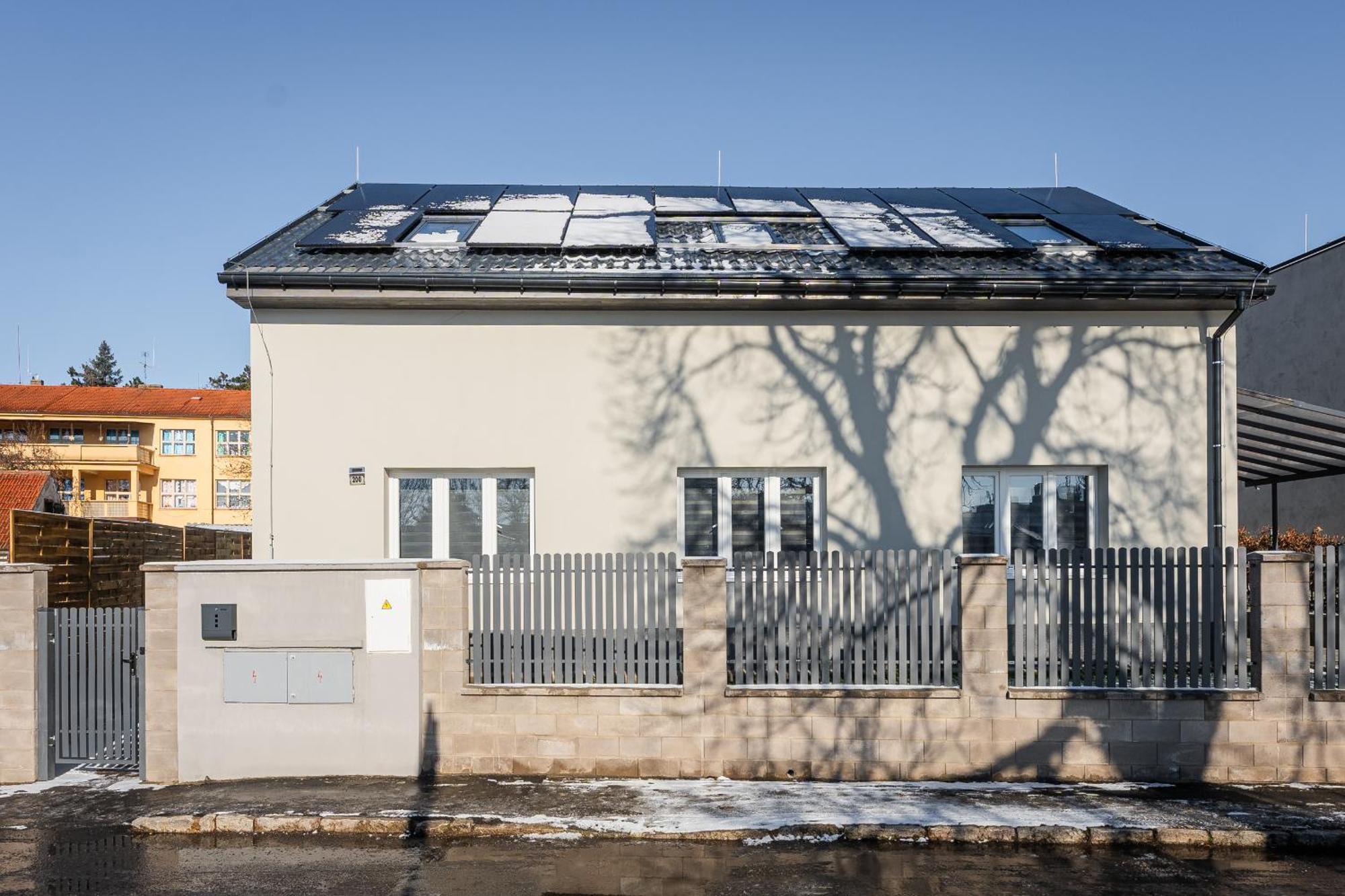 Apartmany Modrany Прага Экстерьер фото
