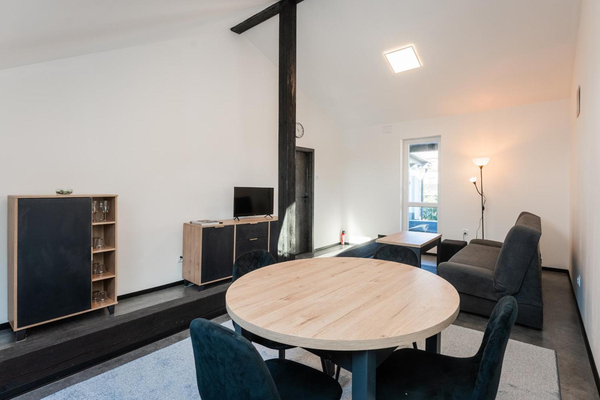 Apartmany Modrany Прага Экстерьер фото